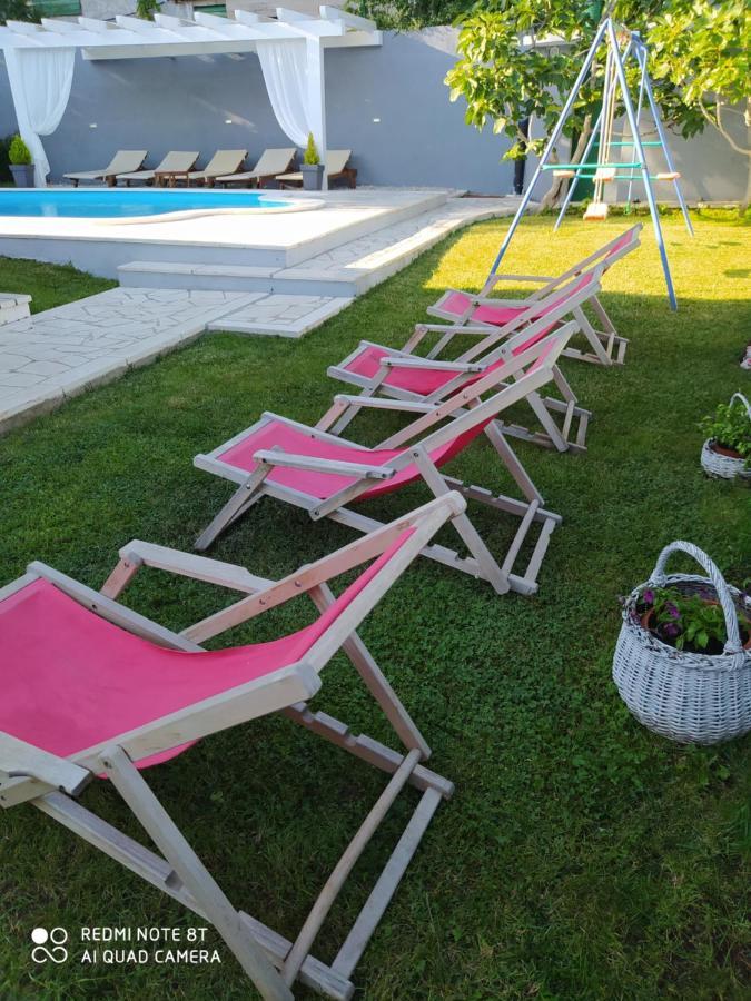 Holiday Home Zezevica Šestanovac Buitenkant foto