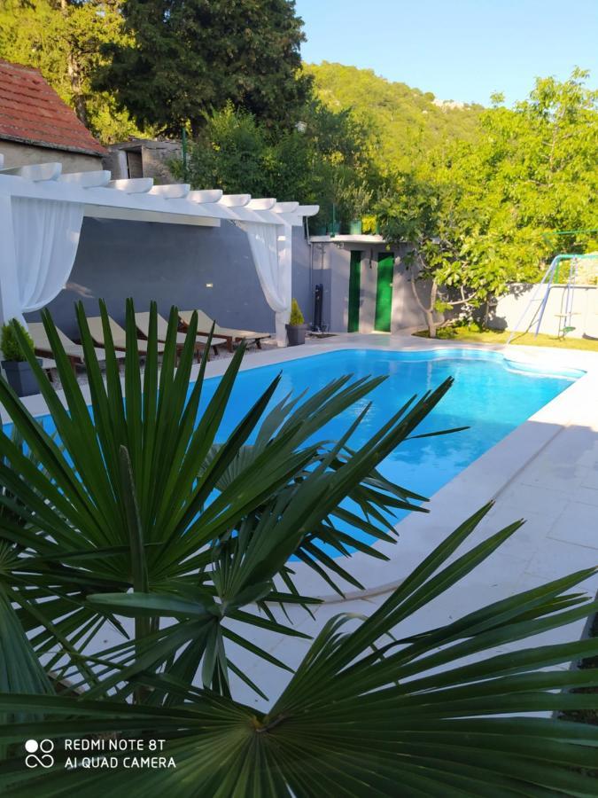 Holiday Home Zezevica Šestanovac Buitenkant foto
