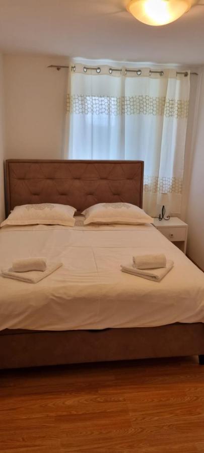 Holiday Home Zezevica Šestanovac Buitenkant foto
