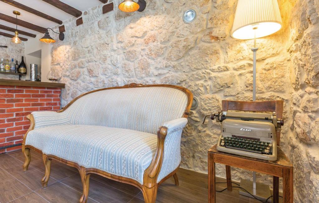 Holiday Home Zezevica Šestanovac Buitenkant foto